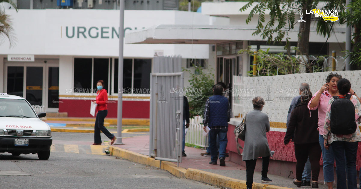 Acusarán con AMLO a director del regional