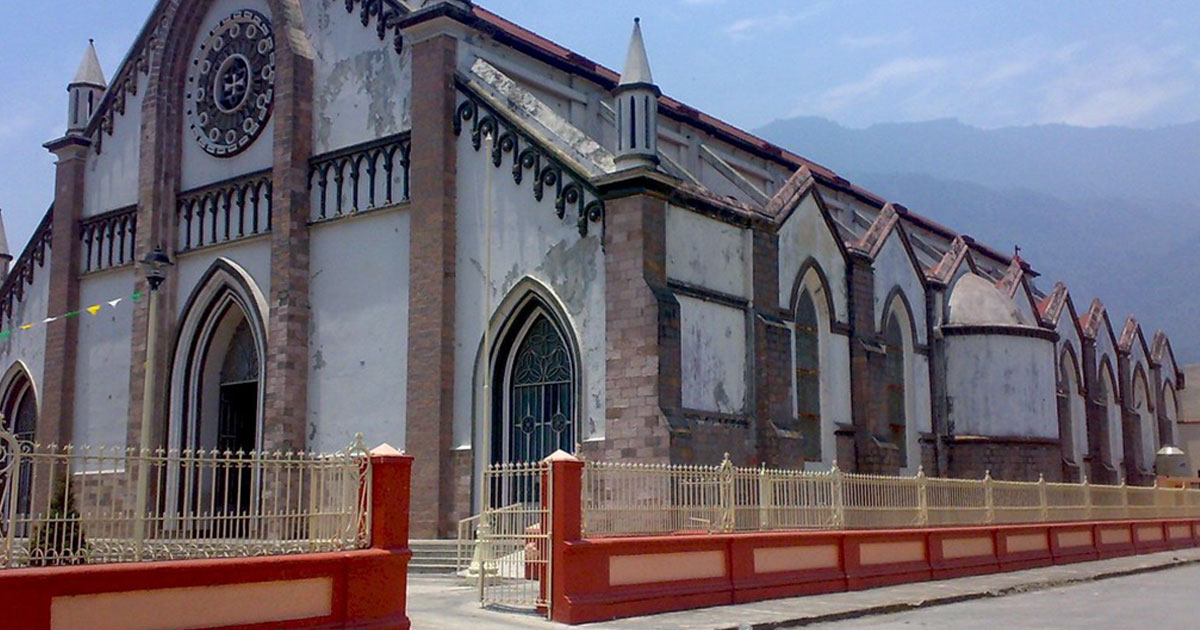 Conflicto en Templo durante Misa Dominical: Guardia Nacional irrumpe durante celebración eucarística