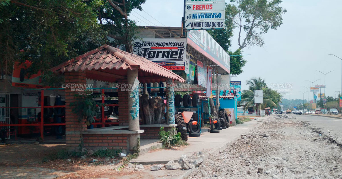 Otro capricho de César Ulises; quitará comercios de la López