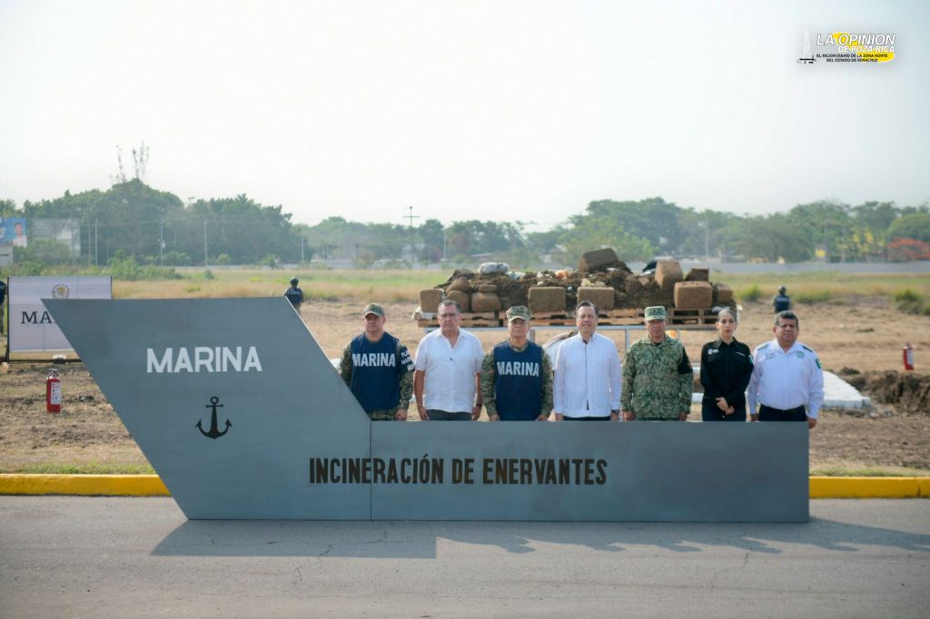 En Veracruz, incineran más de 800 kilos de sustancias ilegales incautadas