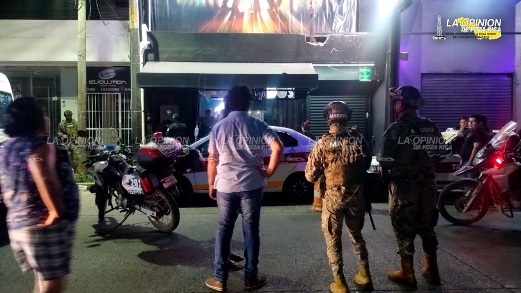 Operativo policiaco en discoteca Forajidos termina con ocho detenidos