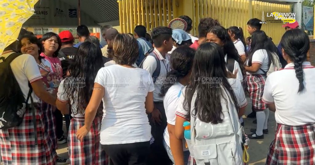 Estalla conflicto en TEBAEV Totolapa