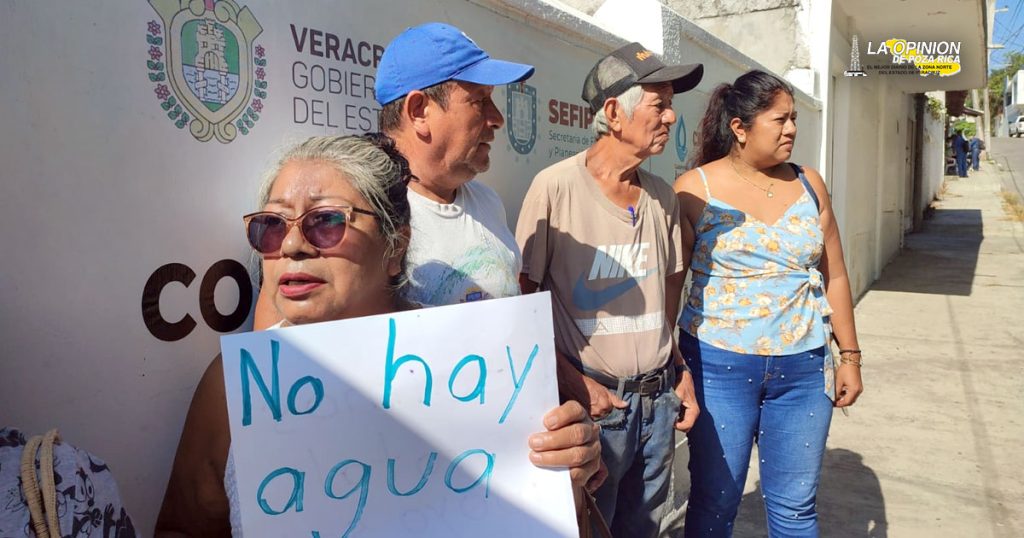 Desde enero, reciben agua a medias
