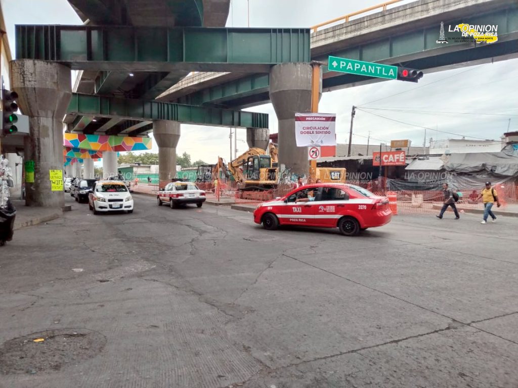 Cierran tramo del bulevar Lázaro Cárdenas por la obra de CAEV