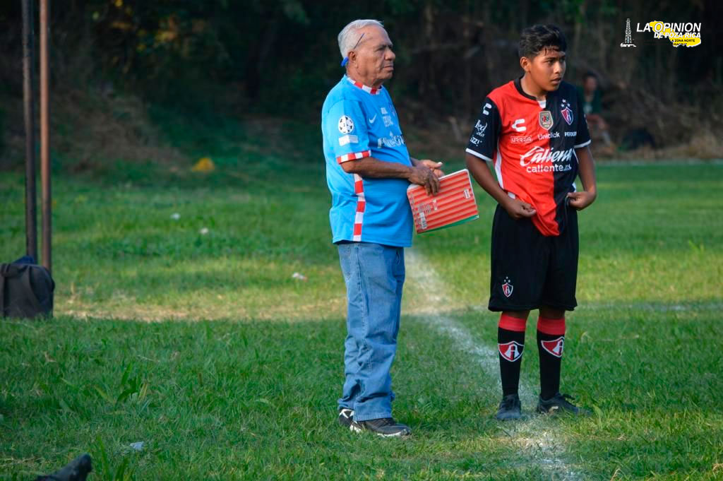 Mariano Franco Pérez, exitosa trayectoria como timonel de Selecciones y en Torneo de Los Barrios