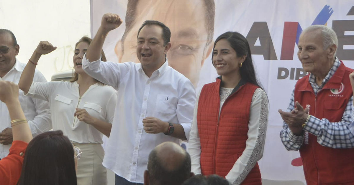 Se impulsará un proceso de juicio político contra el Gobernador y las magistradas del Tribunal de Justicia Administrativa del estado, debido a su presunto intento de inhabilitar a Américo Zúñiga
