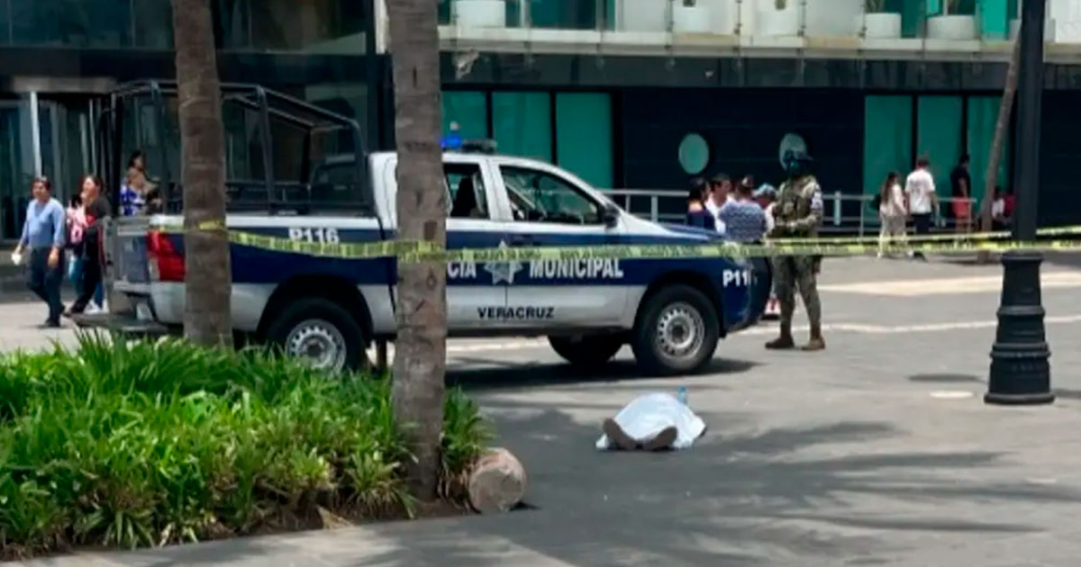 Fallece abuelita en el Malecón de Veracruz