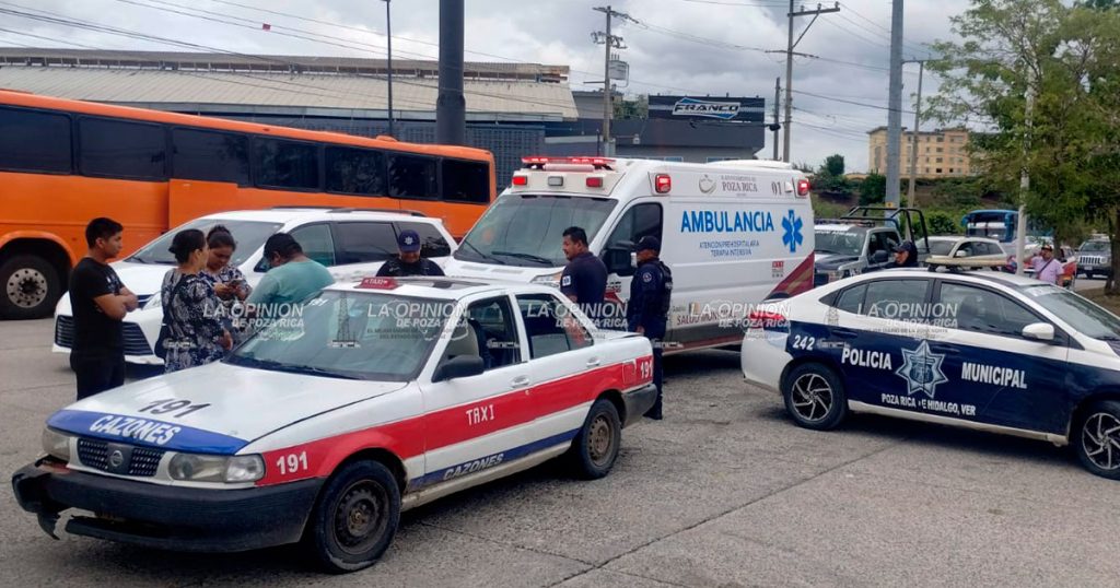 Taxista atropella a un abuelito