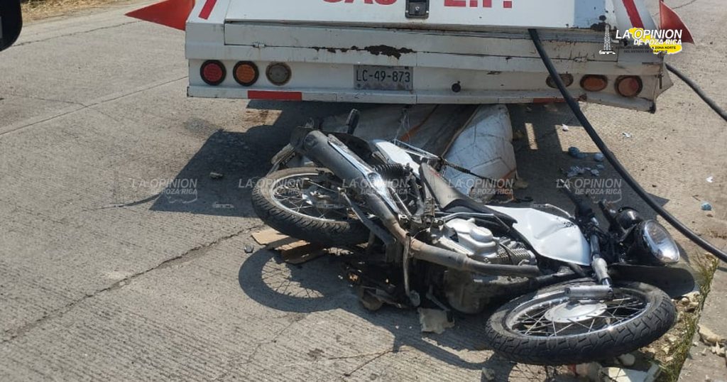 Camioneta Gasera a punto de ocasionar tragedia