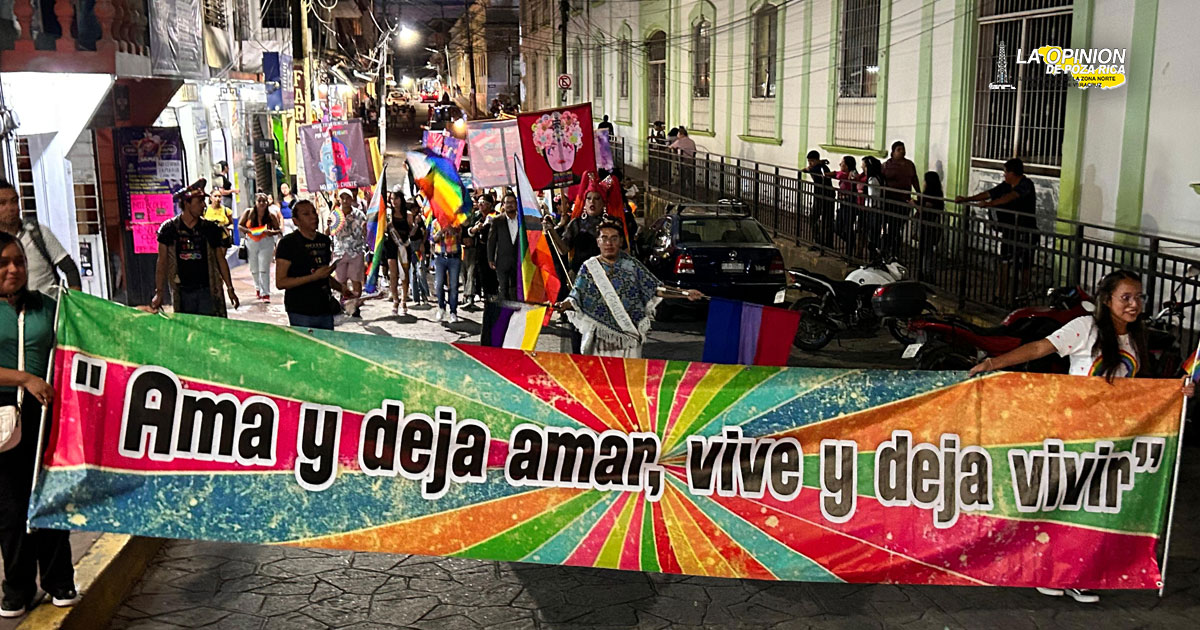 Integrantes de la comunidad LGBT, marcharon con orgullo