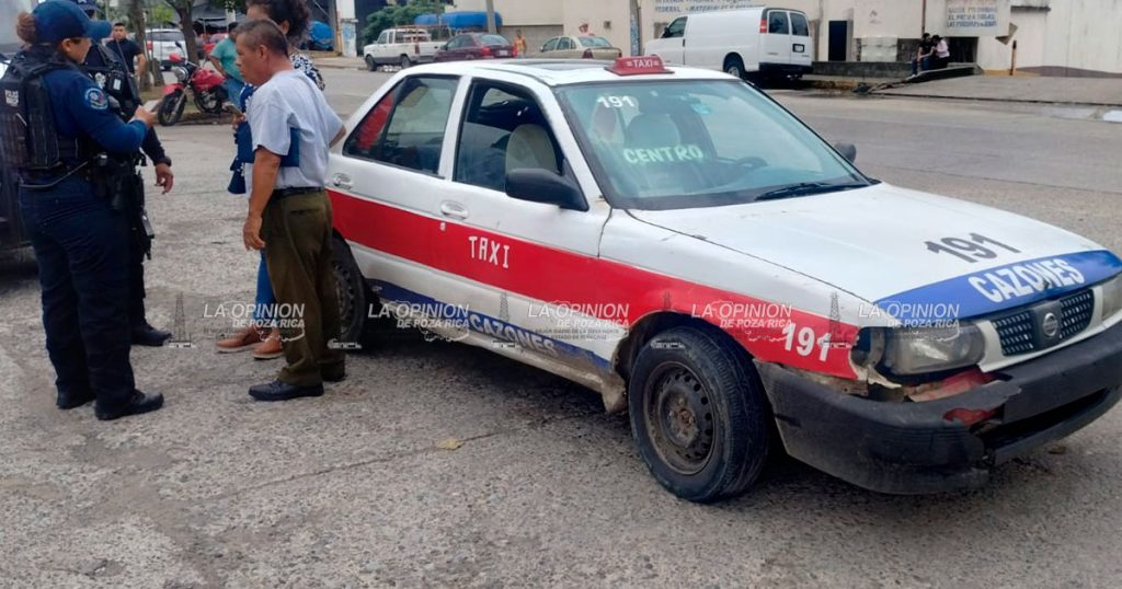 Taxista atropella a un abuelito
