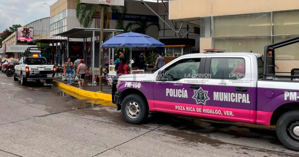 Intervención policial en conflicto por renta de equipo de sonido en la colonia Obrera