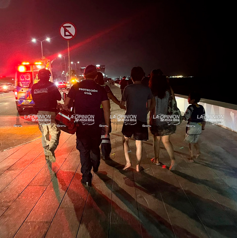 Óscar de 16 años es rescatado de ahogarse