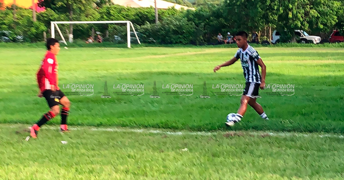 Super Star HT Construction LLC se coloca como líder en el grupo cuatro del Torneo Juvenil de Fútbol de los Barrios