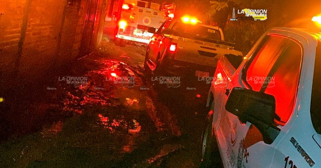 Evacúan familias de La Quebradora