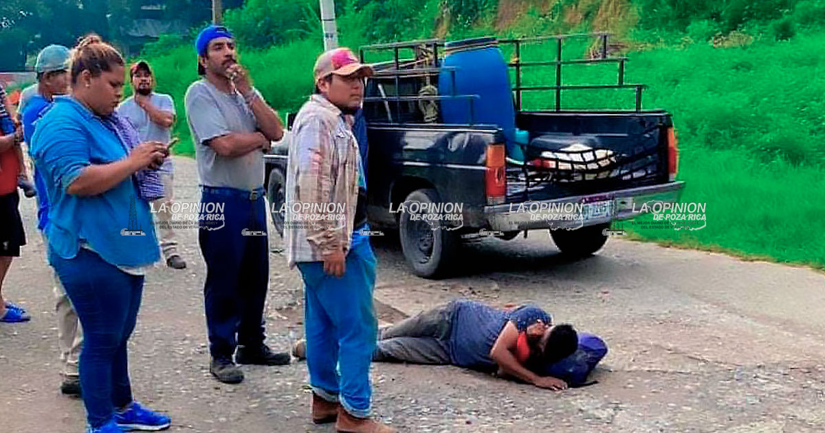 Agente municipal atropella a trabajador