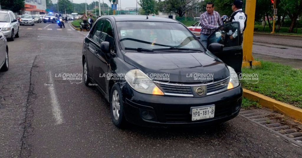Derriba a motociclista