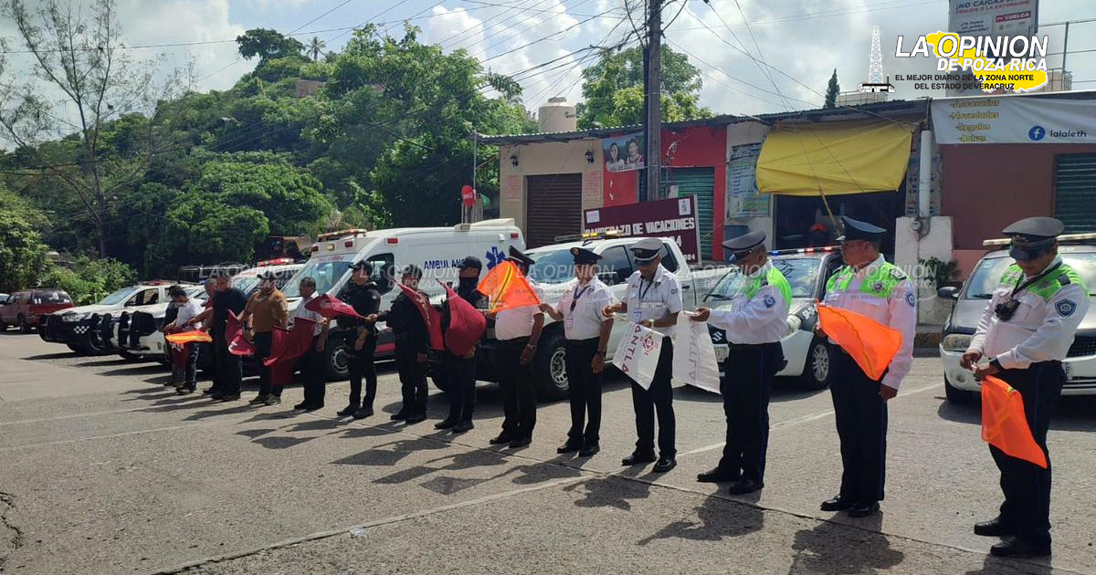 Inicia operativo de vacaciones de verano