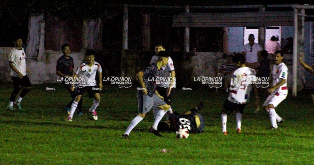 Vibrante duelo protagonizan Petromex y Chapultepec al abrir Torneo Juvenil de Barrios