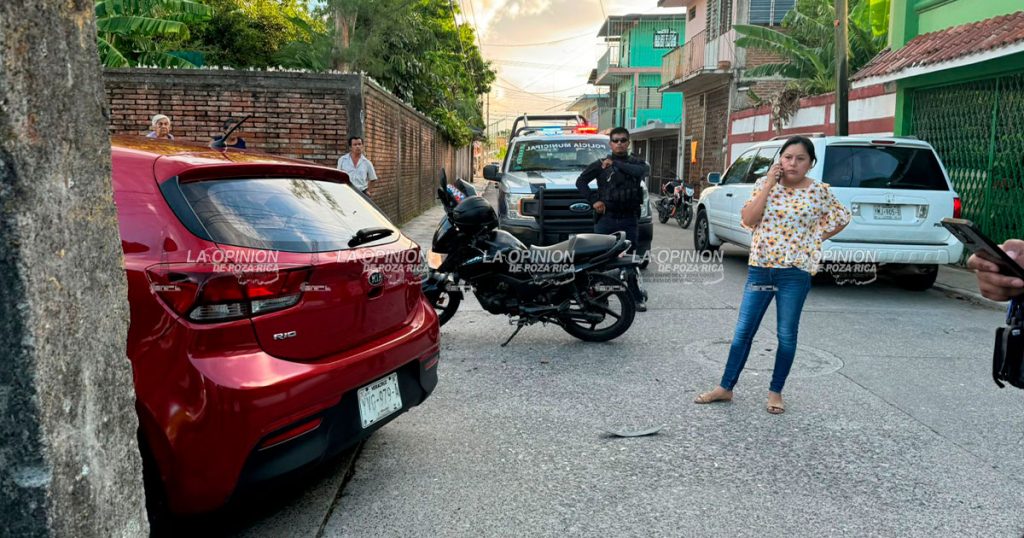 Termina en el pavimento por evitar el choque en la Camacho