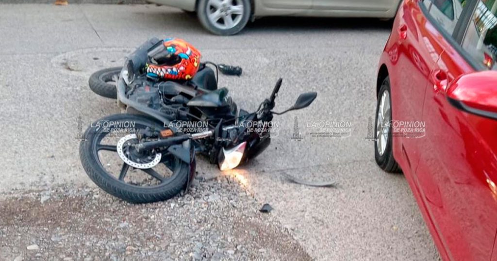 Termina en el pavimento por evitar el choque en la Camacho