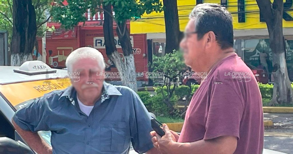 Dos personas resultan heridas en choque de taxis