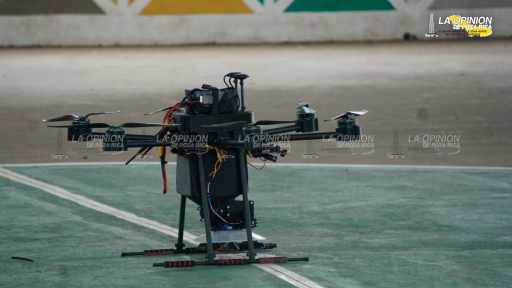 Reforestan con drones