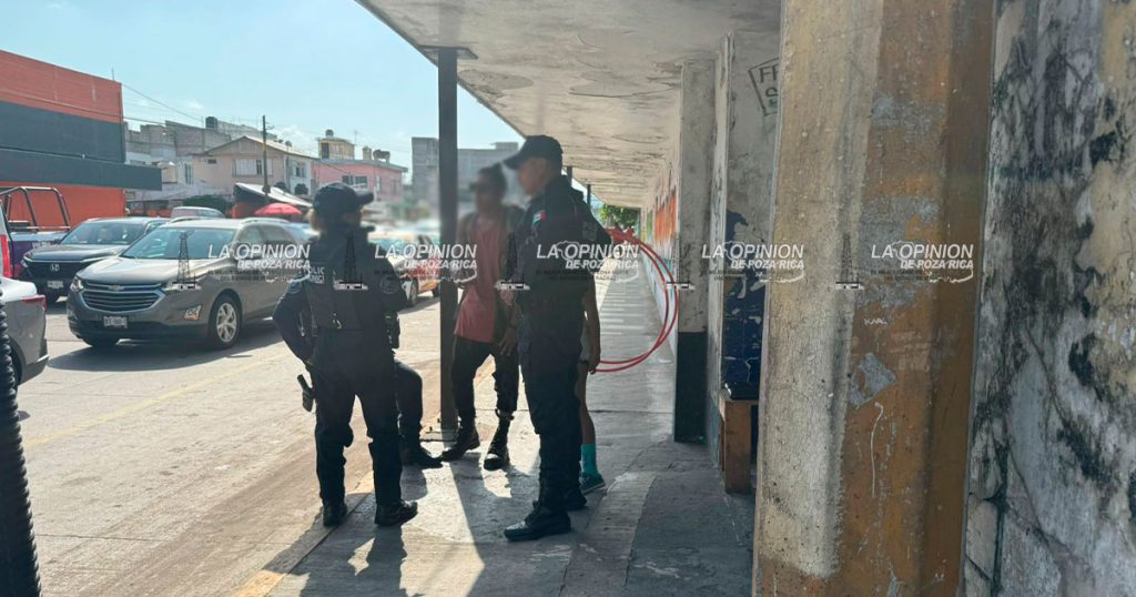 Pareja de malabaristas detenida tras pelea en el bulevar Adolfo Ruiz Cortines