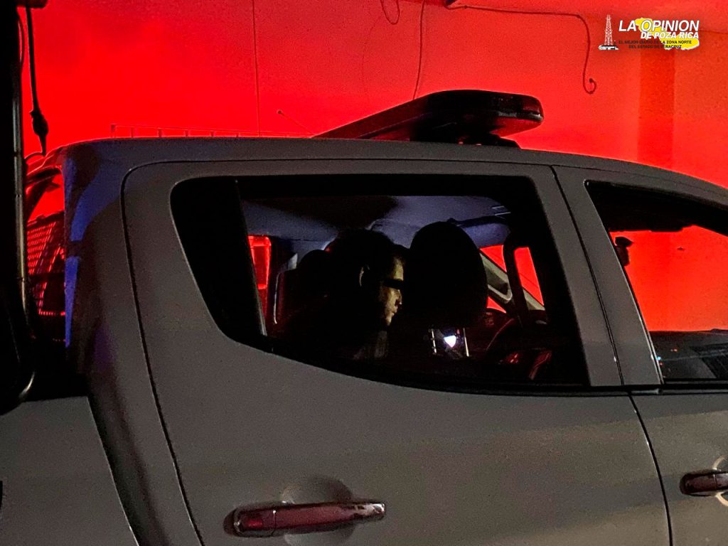 Agresivo sujeto llegó con la Policía