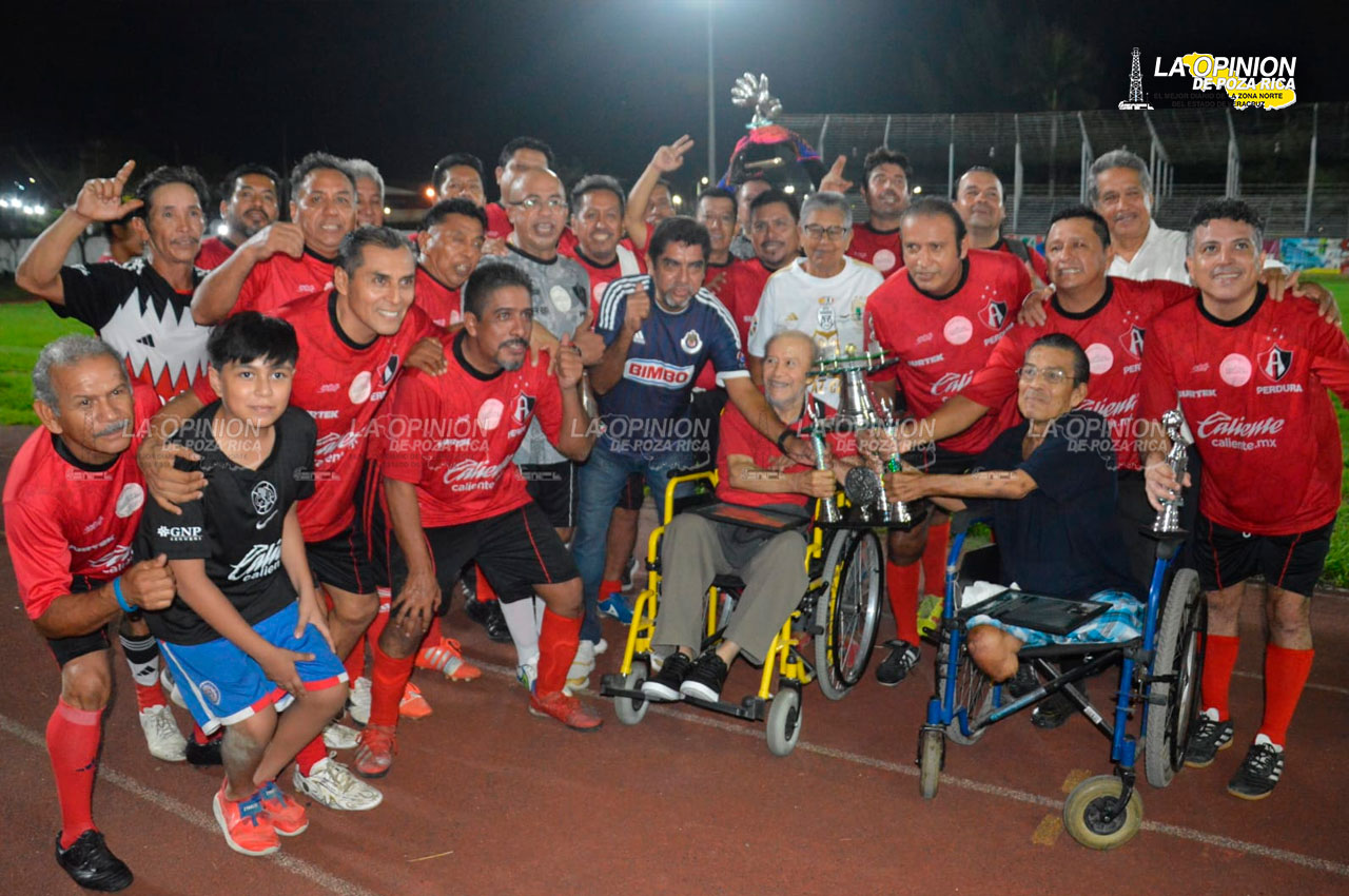 Cuauhtémoc Mac amigos de Chava, Campeón de Leyendas de Barrios 45/50