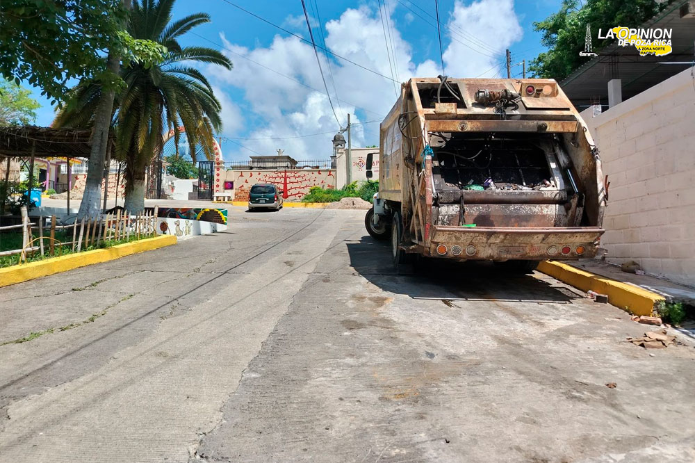 Cementerio convertido en taller mecánico