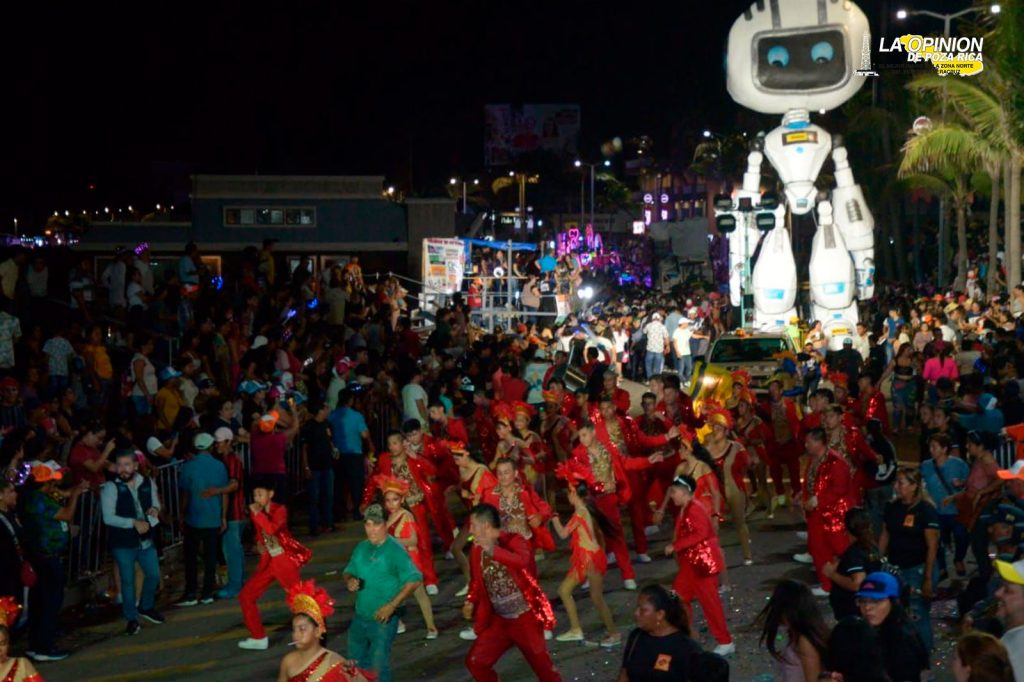 Con lleno total, en un bulevar desbordado de alegría, cerramos con broche de oro el Carnaval de los 100 años: Paty Lobeira