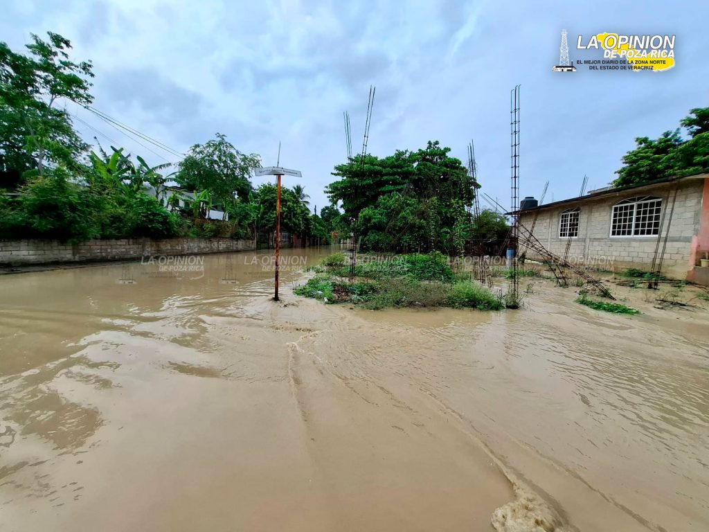 Colonias y ejidos, otra vez bajo el agua