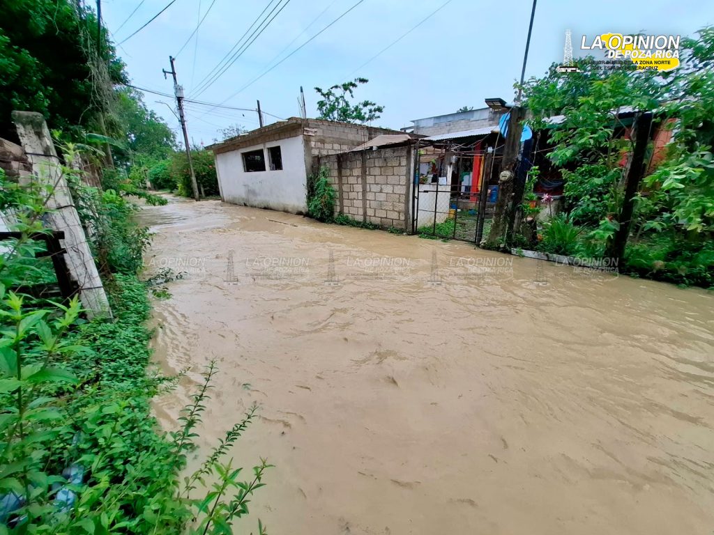 Colonias y ejidos, otra vez bajo el agua
