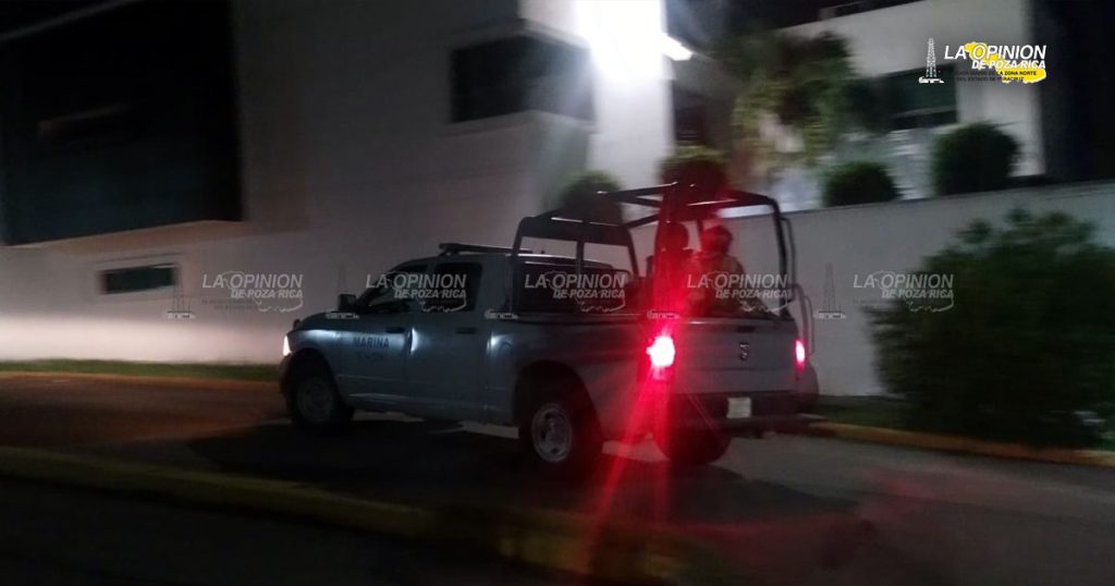 Tres personas fallecidas y varios detenidos tras un cateo en Bosques de Santa Elena