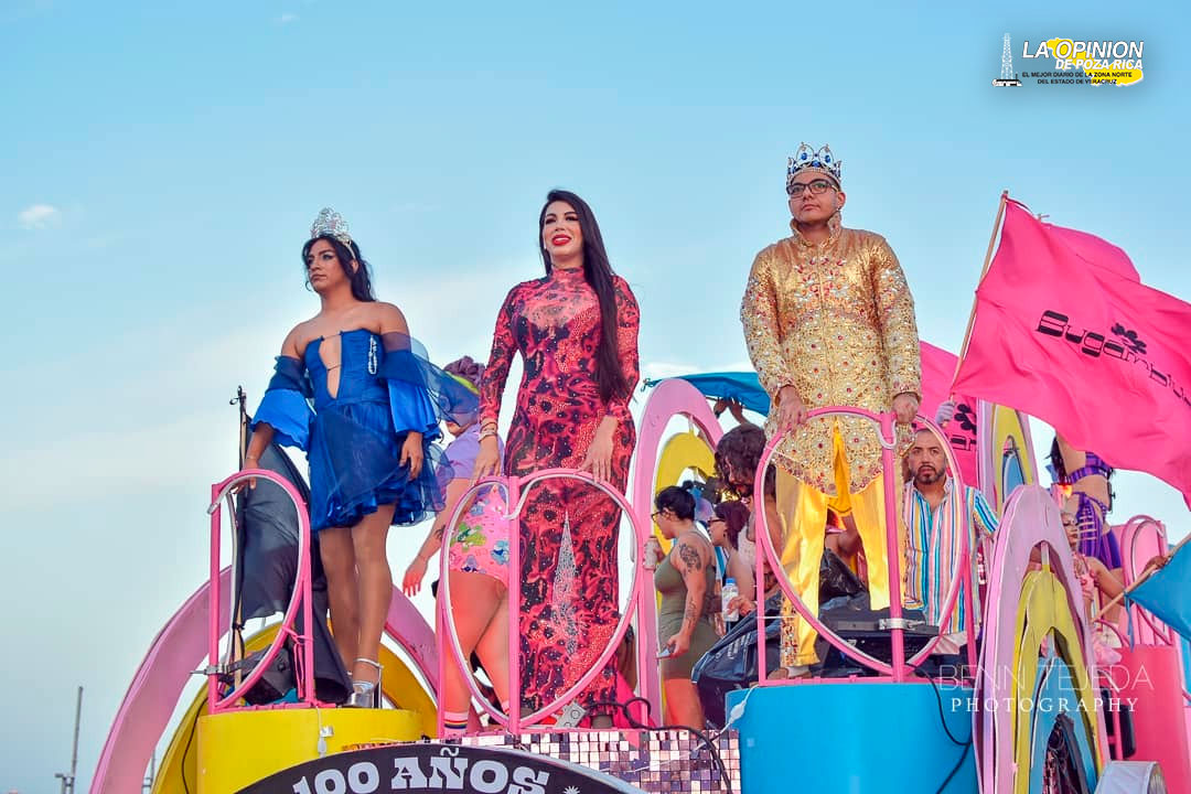 Más de 7 mil personas en desfile Orgullo LGBTQ+ en Veracruz