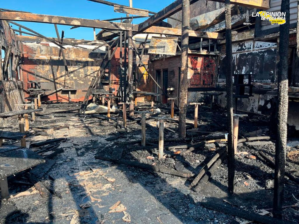 Incendian dos bares en Coatzacoalcos, no hay detenidos