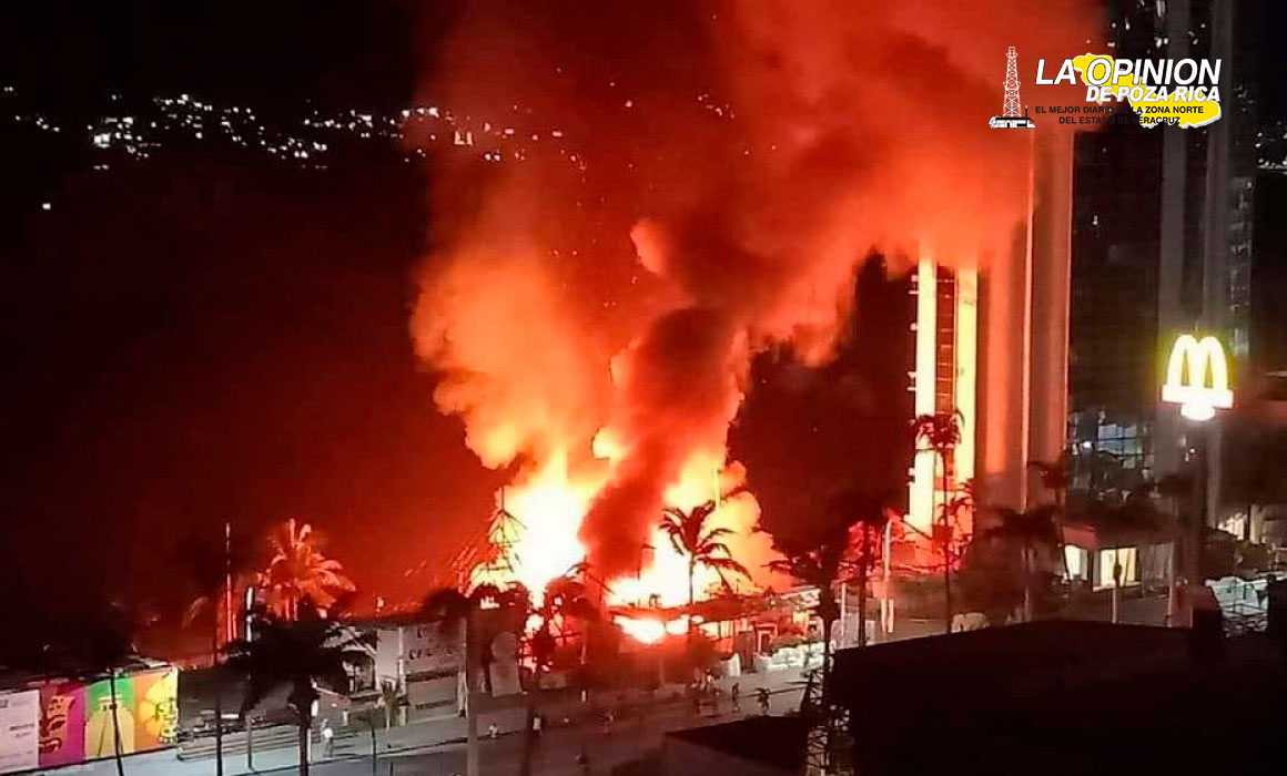 Se incendian tres restaurantes en playa Papagayo de Acapulco