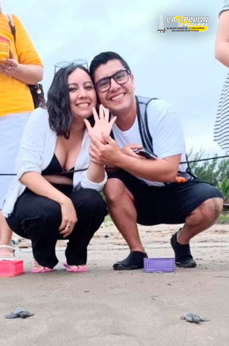 Quería liberar una tortuga y encontró un anillo de compromiso