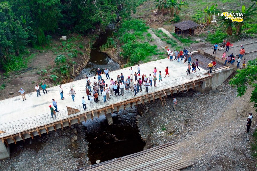 Avanza obra del puente Acontitla