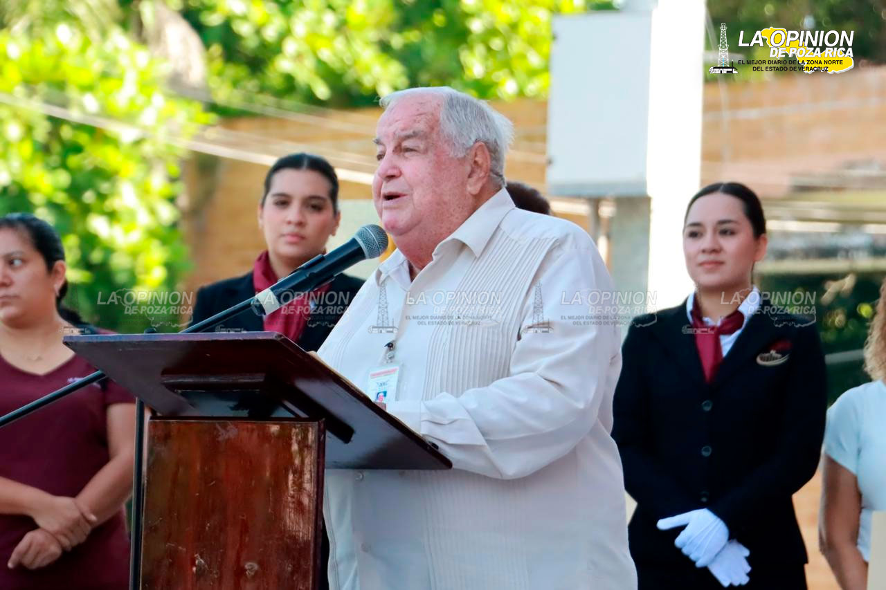 Reconoce Fernando Remes Garza al personal que apoyó en la contingencia