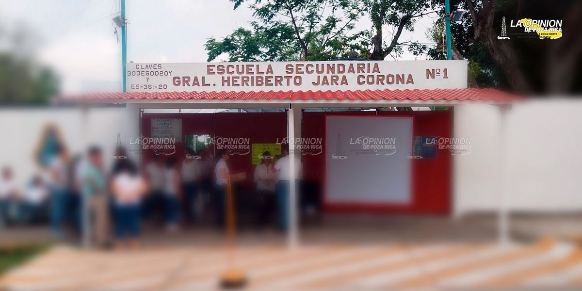 Más de 1,500 para entrar a secundaria