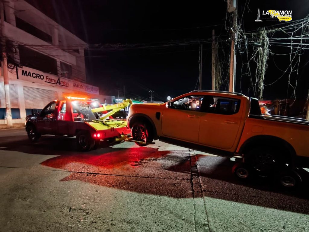 Agentes federales y estatales se jalonean en Poza Rica