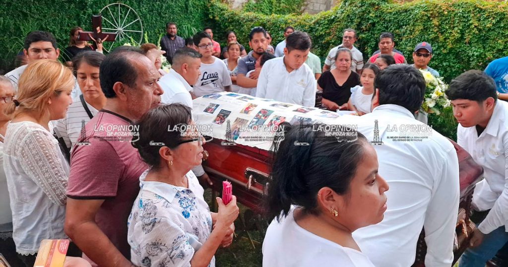 Despiden cuerpo de Diego Yasmar