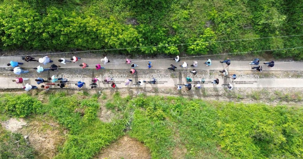 Alcaldesa construye obra para poblanos