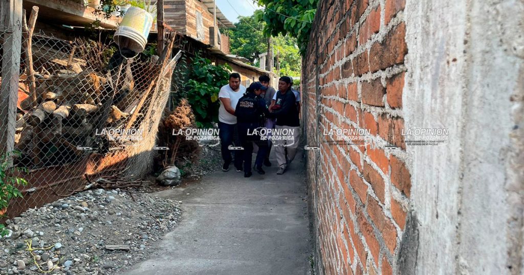 Ama de casa se desploma en la colonia Camacho