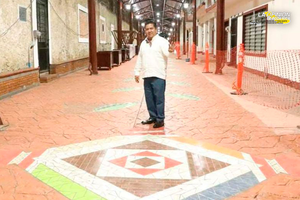 Se promociona Eric Domínguez, con la obra pública