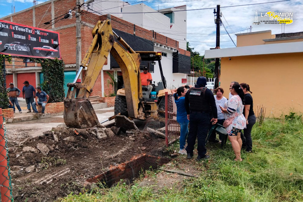 César Ulises intimida a vecinos de la López Mateos