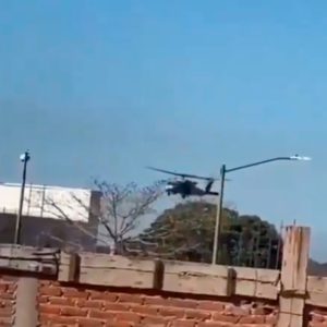 Enfrentamientos y quema de vehículos en Culiacán