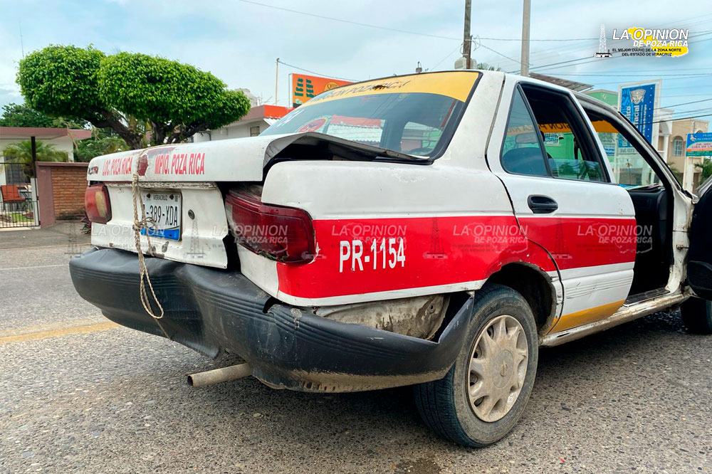 Aparatoso choque deja cinco pasajeros lesionados